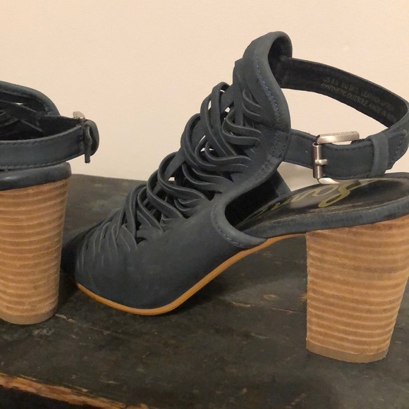 Sam Edelman teal ankle strap heel bootie - Picture 3 of 4